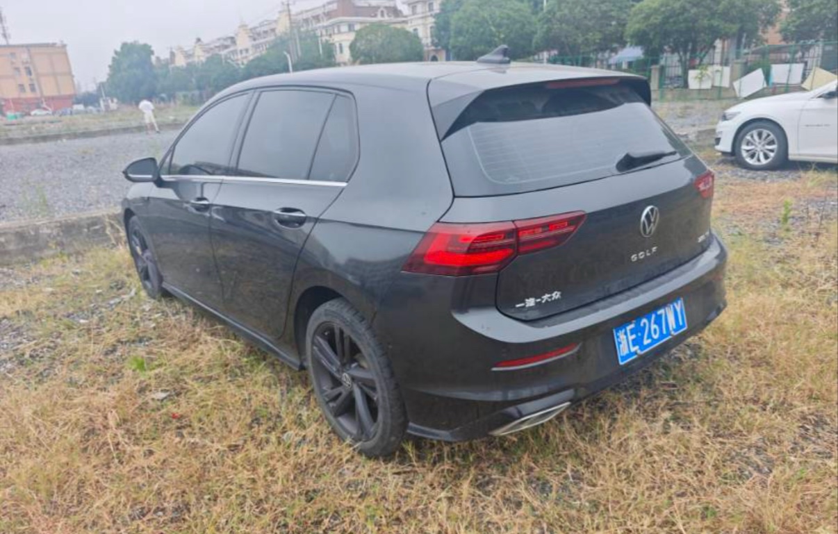 2021 immagine di auto #4