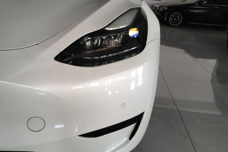 Tesla Model Y 2022 #23 Tesla Model Y 2022 car image #23