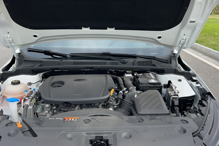 GEELY Emgrand 2024 #15 GEELY Emgrand 2024 car image #15