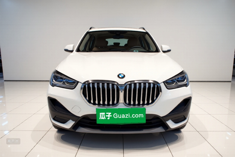BMW X1 2020 #3 BMW X1 2020 car image #3