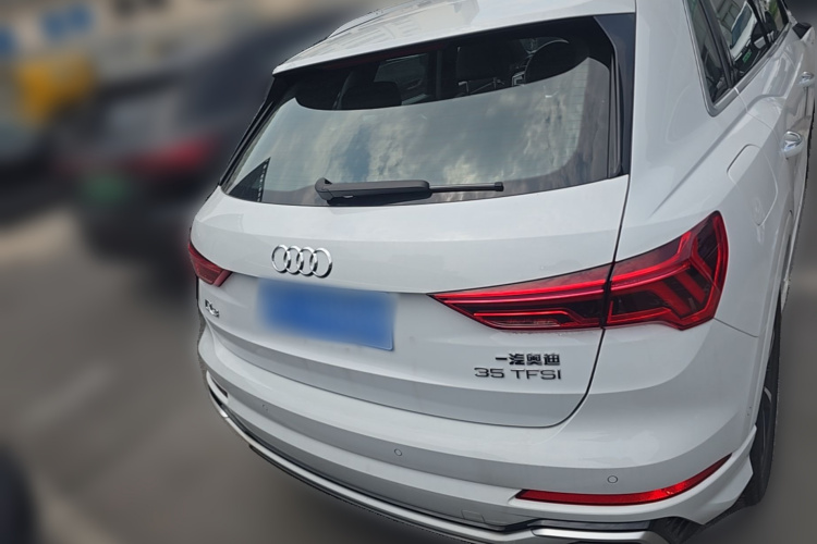 Audi Q3 2025 #6 Audi Q3 2025 car image #6