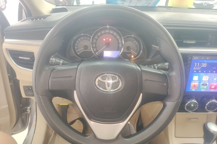 Toyota Corolla 2017 car image #11
