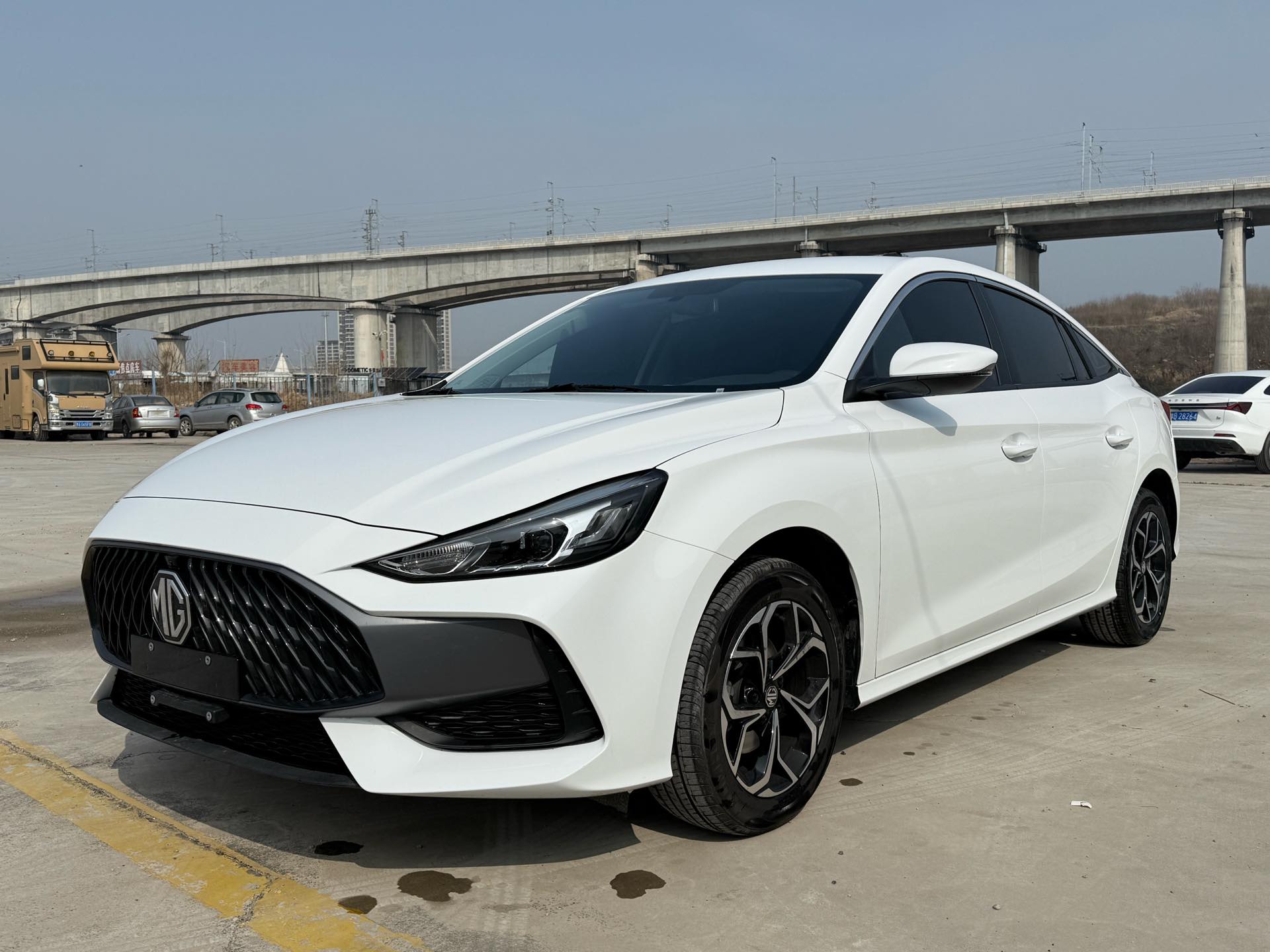 MG 5 2023 汽车图片 