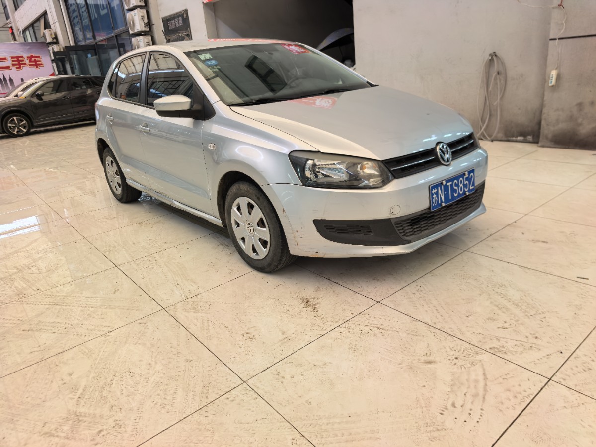 Volkswagen Polo 2013 #2 Volkswagen Polo 2013 изображение автомобиля #2