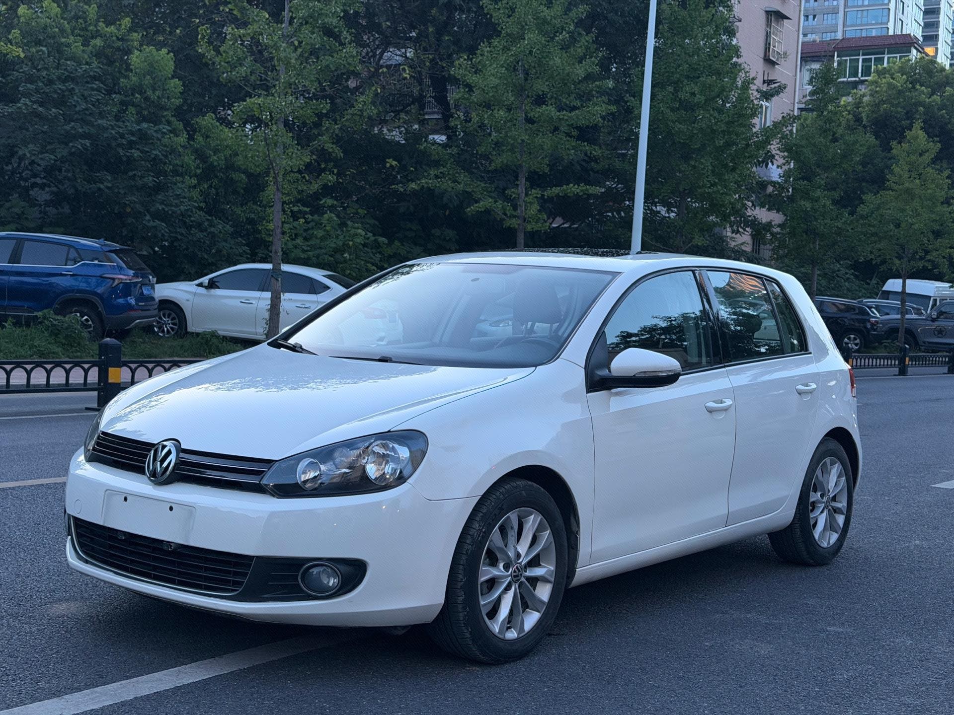 Volkswagen Golf 2013 immagine di auto 