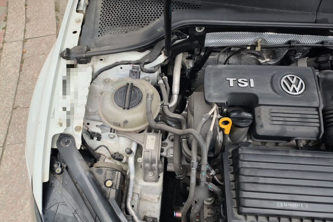 Volkswagen Golf 2015 car image #11