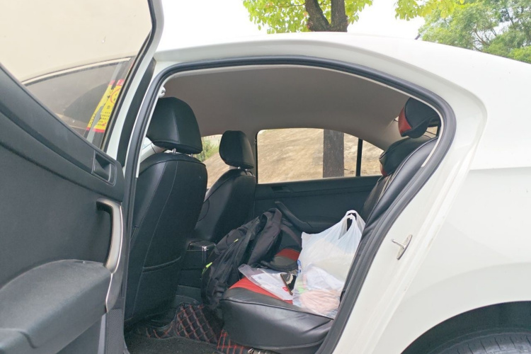 Volkswagen Santana 2017 car image #10