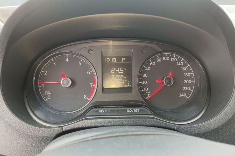 Volkswagen Polo 2017 #12 Volkswagen Polo 2017 car image #12