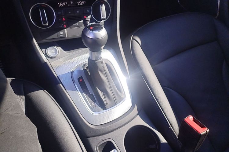 Audi Q3 2019 #14 Audi Q3 2019 car image #14