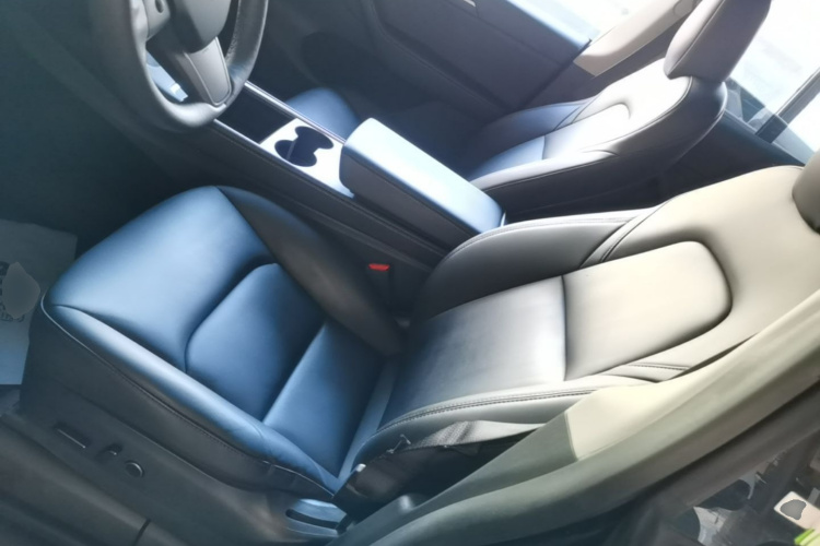 Tesla Model Y 2021 #19 Tesla Model Y 2021 car image #19