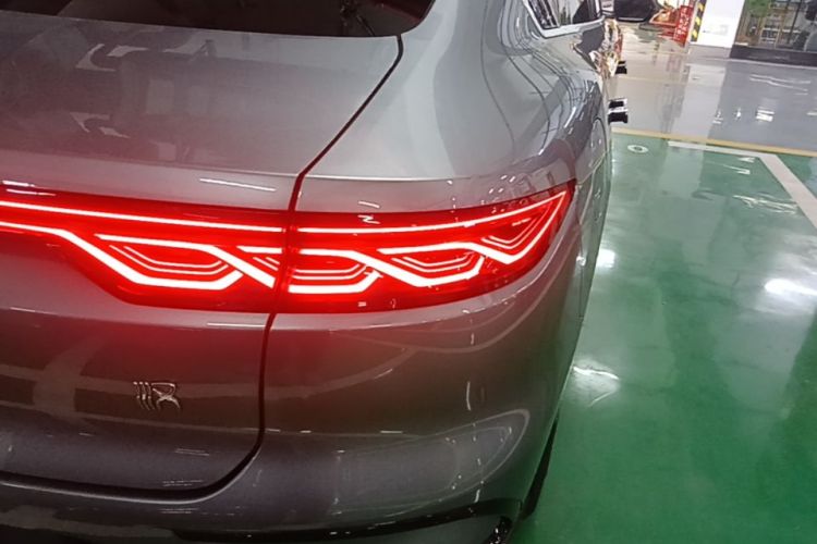 BYD Han 2023 car image #8