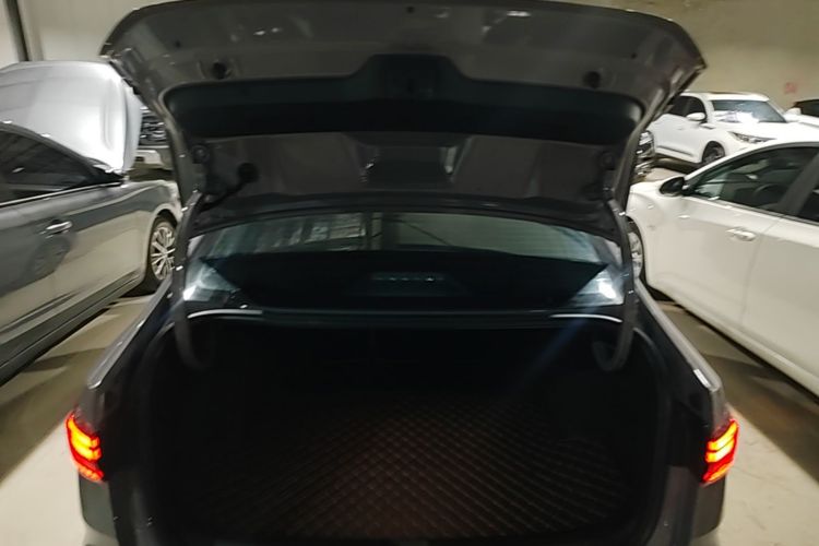 2026 #19 2026 car image #19