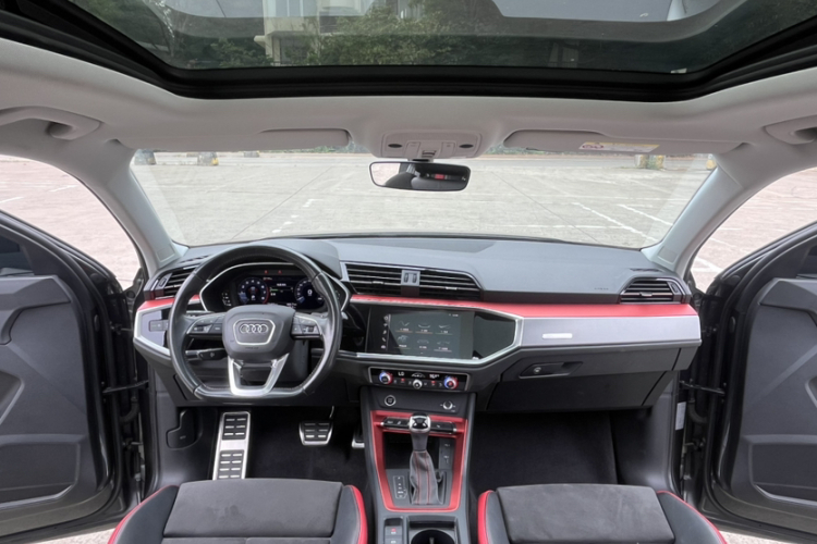 Audi Q3 2021 #12 Audi Q3 2021 car image #12