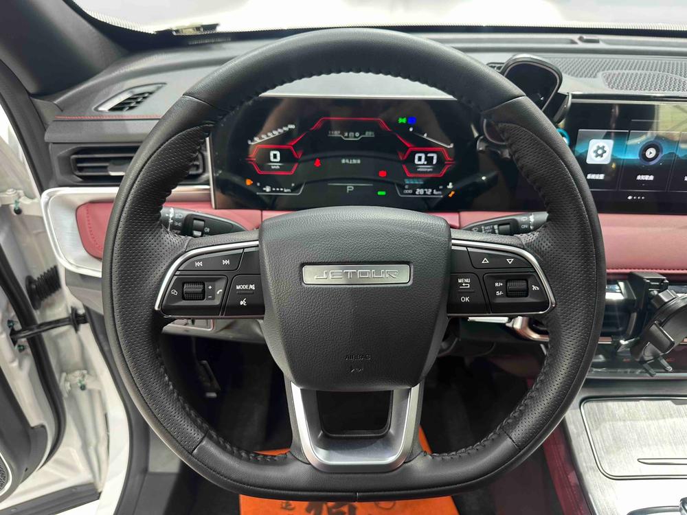 Jetour X70 PLUS 2021 car image #16