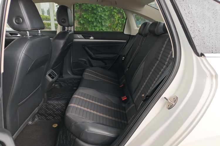 Volkswagen Lavida 2020 car image #17