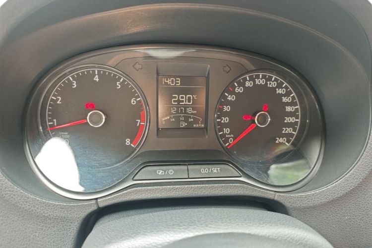 Volkswagen Polo 2017 #12 Volkswagen Polo 2017 car image #12