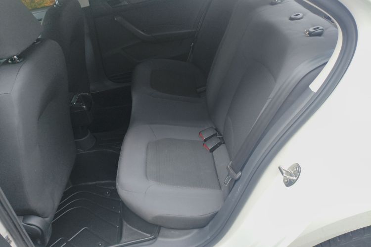 Volkswagen Santana 2016 car image #17