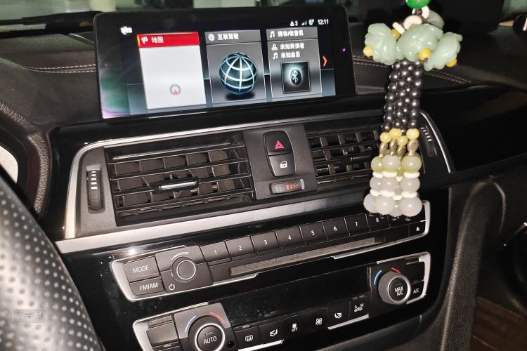 BMW 3 Series 2018 #15 BMW 3 Series 2018 car image #15