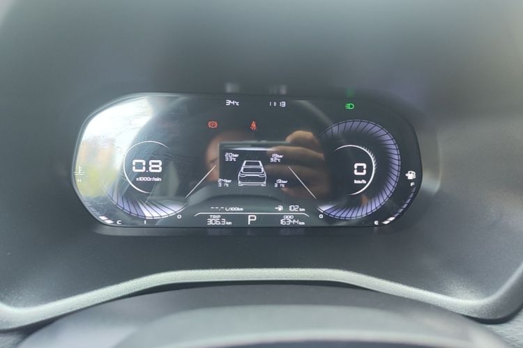 GEELY Emgrand 2023 #12 GEELY Emgrand 2023 car image #12