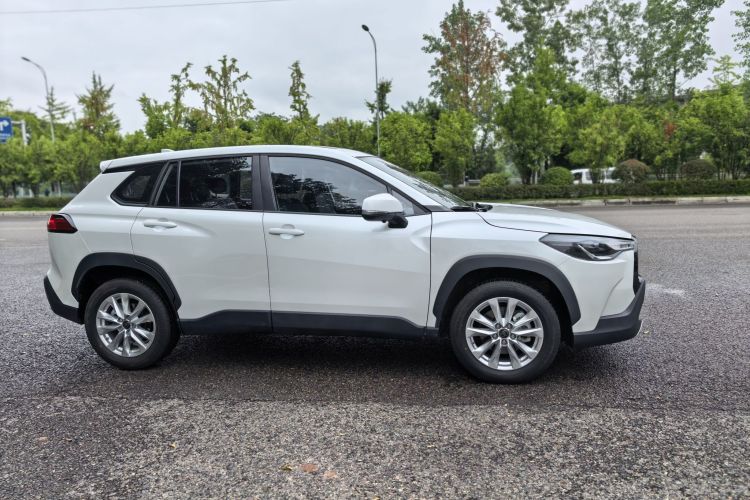 Toyota Corolla Cross 2023 car image #7