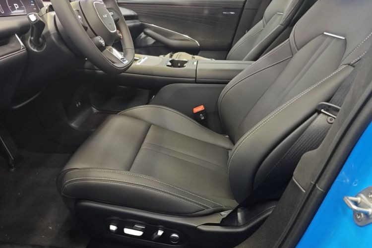 2026 #15 2026 immagine di auto #15