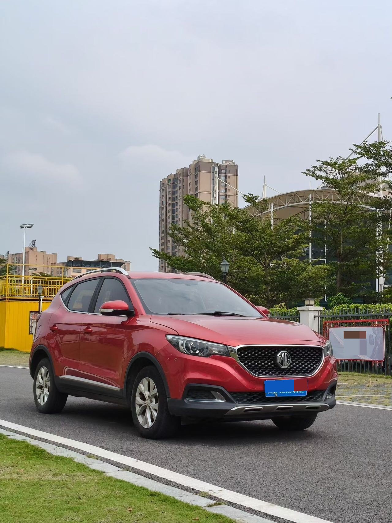 MG ZS 2017 car image #2