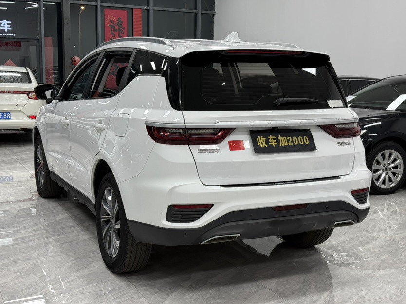 GEELY Vision X6 2021 immagine di auto #7