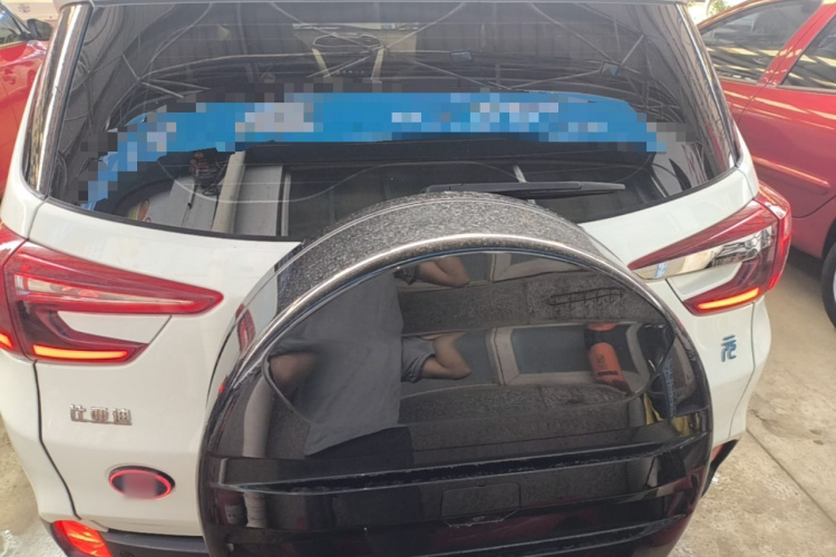 BYD Yuan New Energy 2019 #6 BYD Yuan New Energy 2019 car image #6