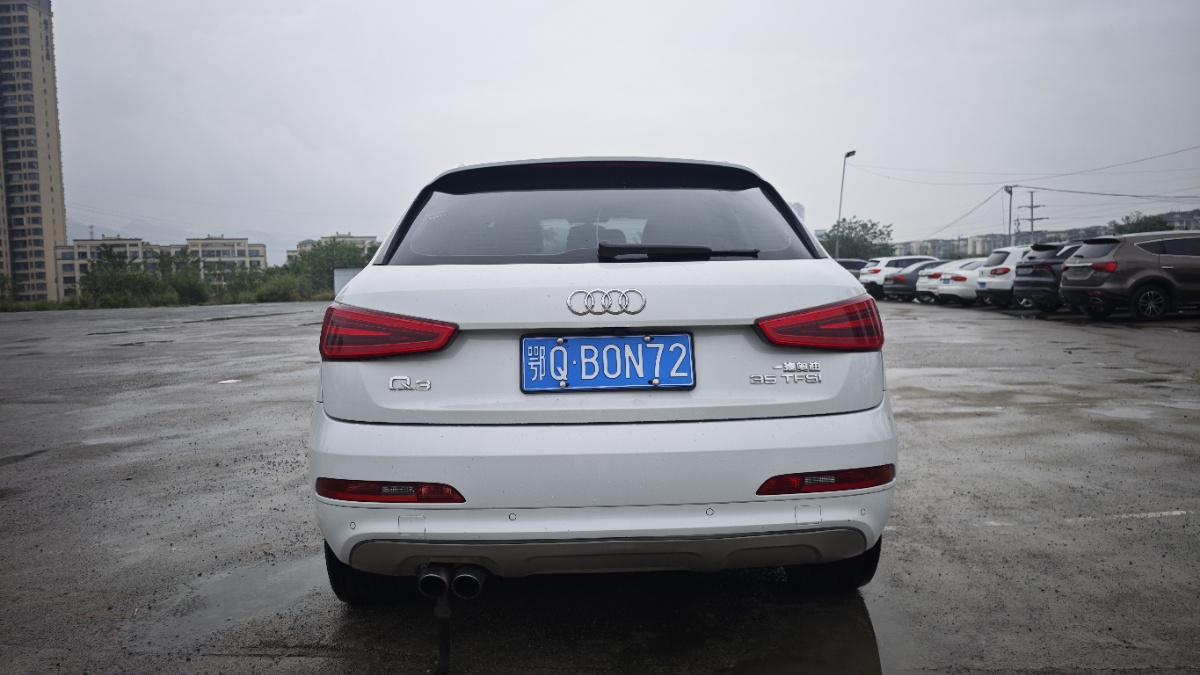 Audi Q3 2014 car image #4