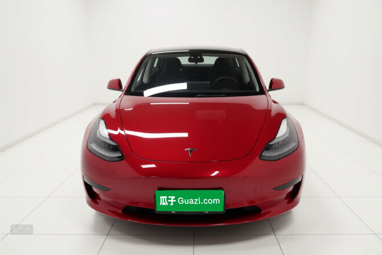 Tesla Model 3 2023 car image #3