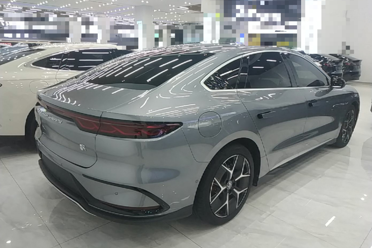 BYD Han 2022 #7 BYD Han 2022 car image #7
