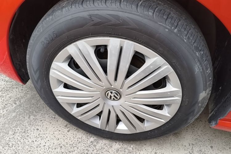 Volkswagen Polo 2019 car image #9
