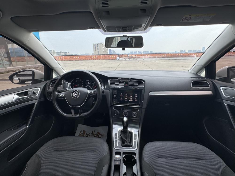 Volkswagen Golf 2019 #9 Volkswagen Golf 2019 car image #9