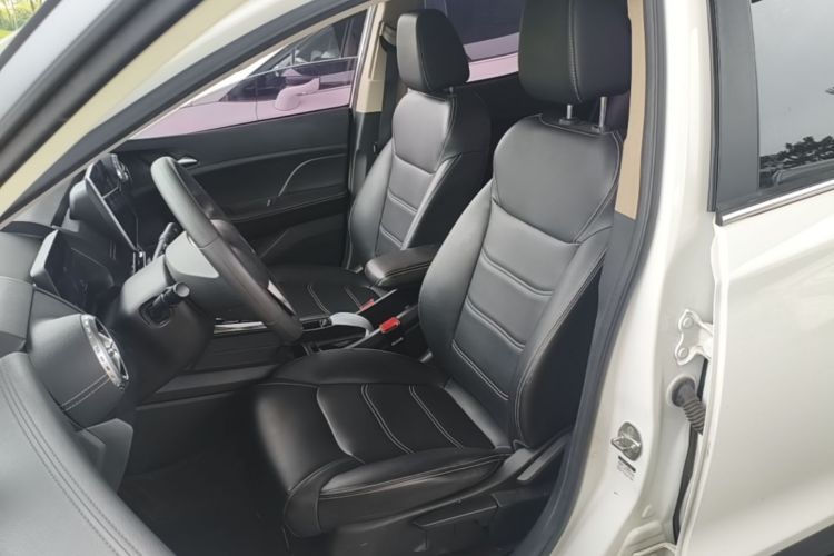 BYD Yuan New Energy 2019 #15 BYD Yuan New Energy 2019 car image #15