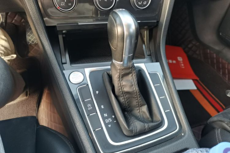 Volkswagen Golf 2018 #14 Volkswagen Golf 2018 car image #14