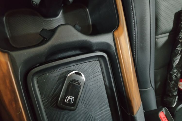 Honda CR-V 2019 car image #9