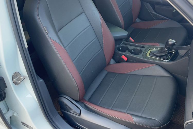 Volkswagen Bora 2021 car image #17