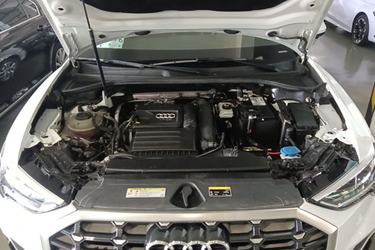 Audi Q3 2019 #20 Audi Q3 2019 car image #20