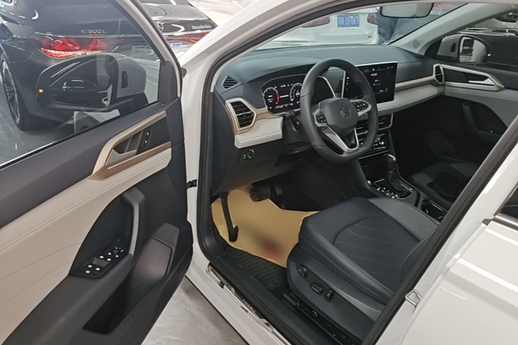 Volkswagen Tharu 2026 #12 Volkswagen Tharu 2026 car image #12