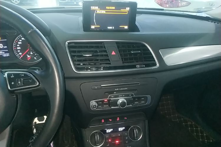 Audi Q3 2017 #17 Audi Q3 2017 immagine di auto #17