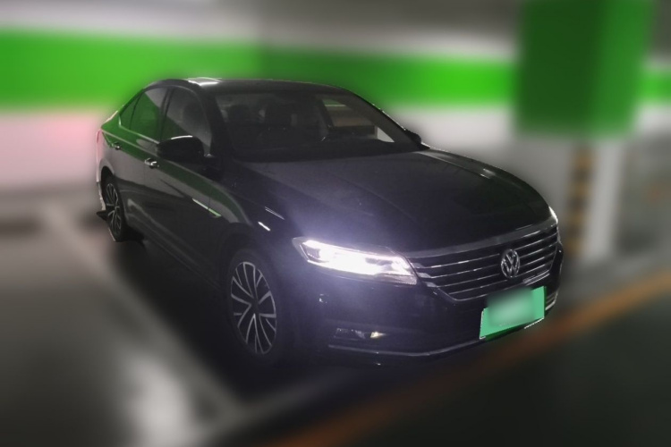 Volkswagen Lavida 2020 car image #5