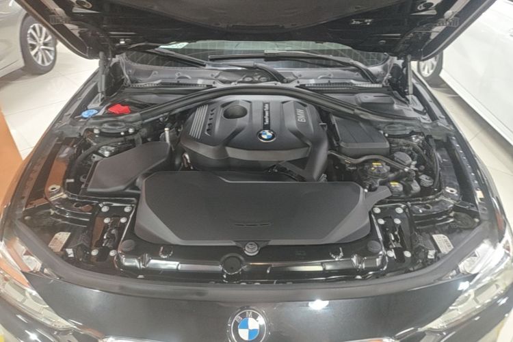 BMW 3 Series 2019 #20 BMW 3 Series 2019 car image #20