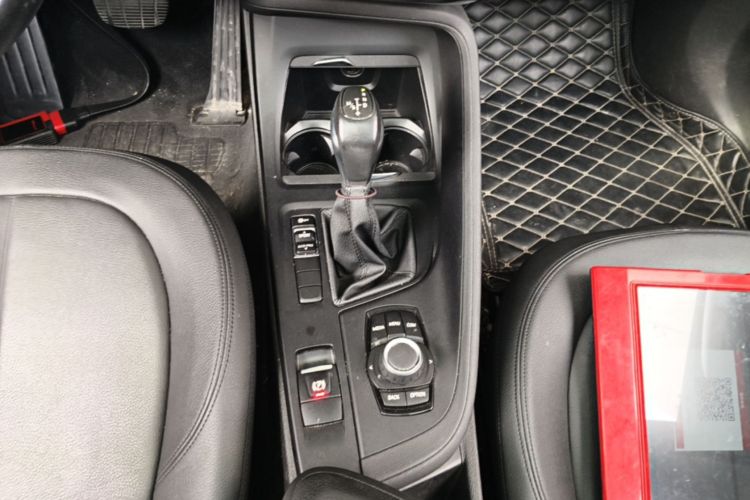 BMW X1 2018 car image #14