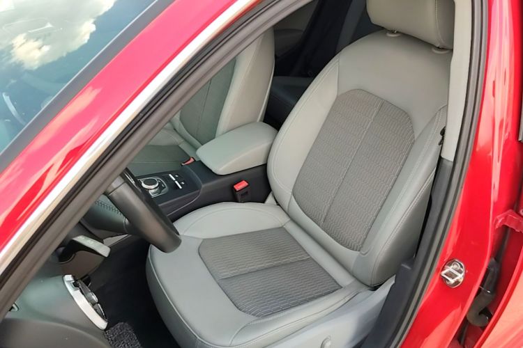 Audi A3 2019 car image #15