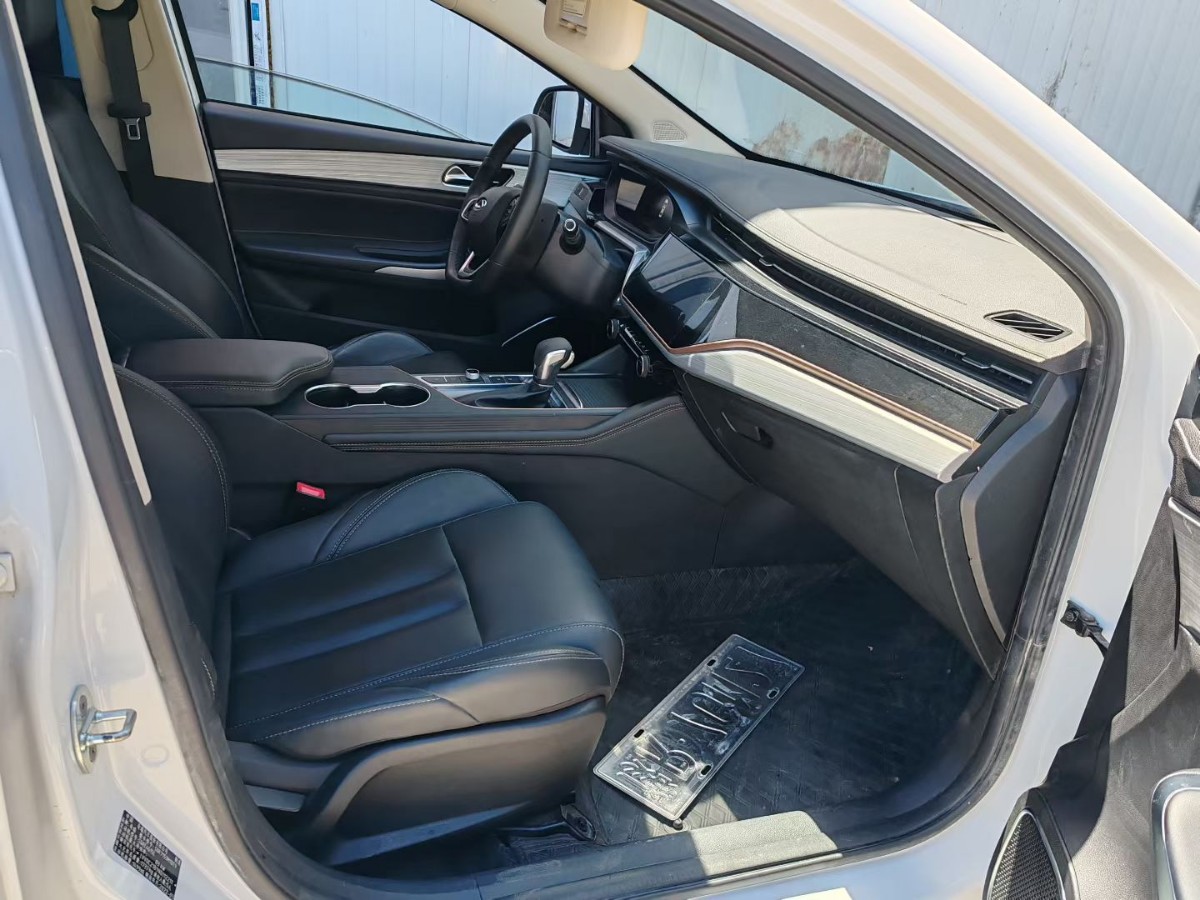 Chery Arrizo 5 Plus 2022 car image #8