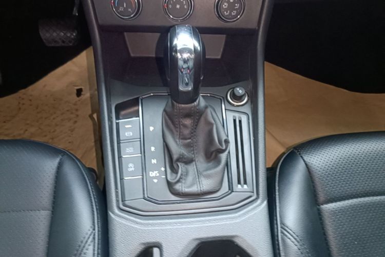 Volkswagen Lavida 2020 #18 Volkswagen Lavida 2020 صورة سيارة #18