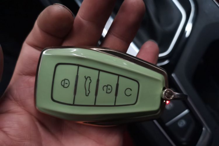 GEELY Emgrand S 2021 صورة سيارة #9