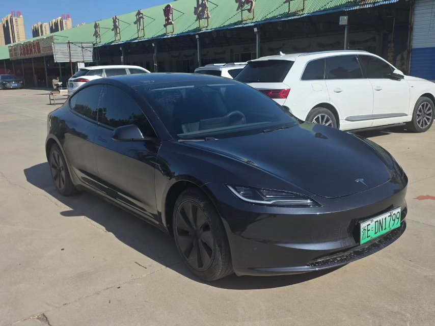 Tesla Model 3 2024 car image 