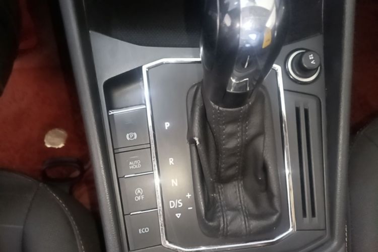 Volkswagen Lavida 2018 #14 Volkswagen Lavida 2018 car image #14