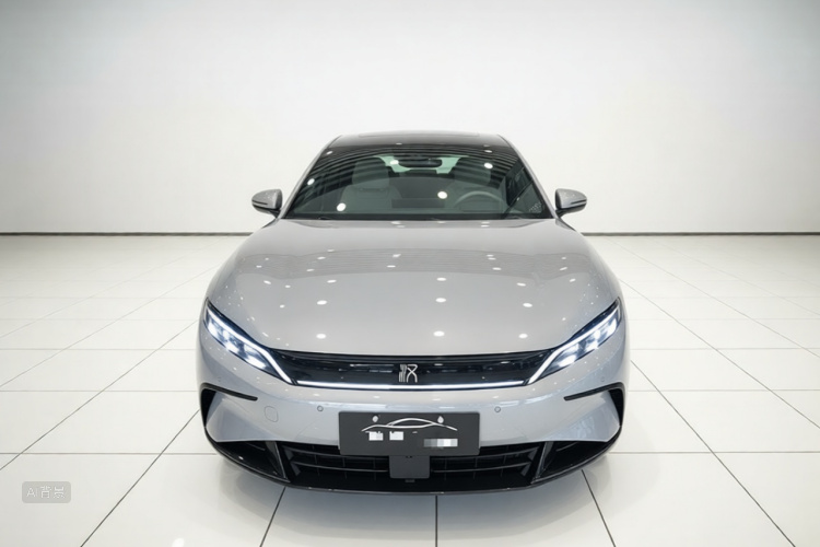 BYD Han 2025 car image #3